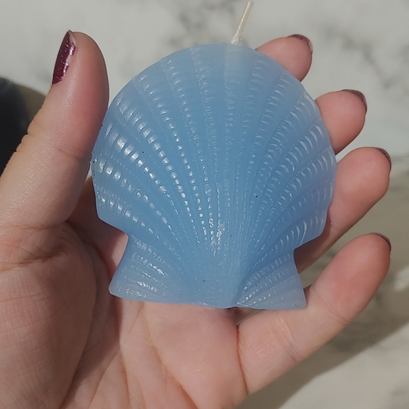 🎁 Free With Purchase - Picture 3 of 4